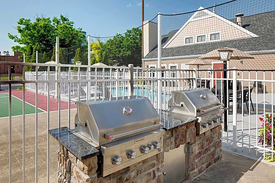 Residence Inn by Marriott Louisville East