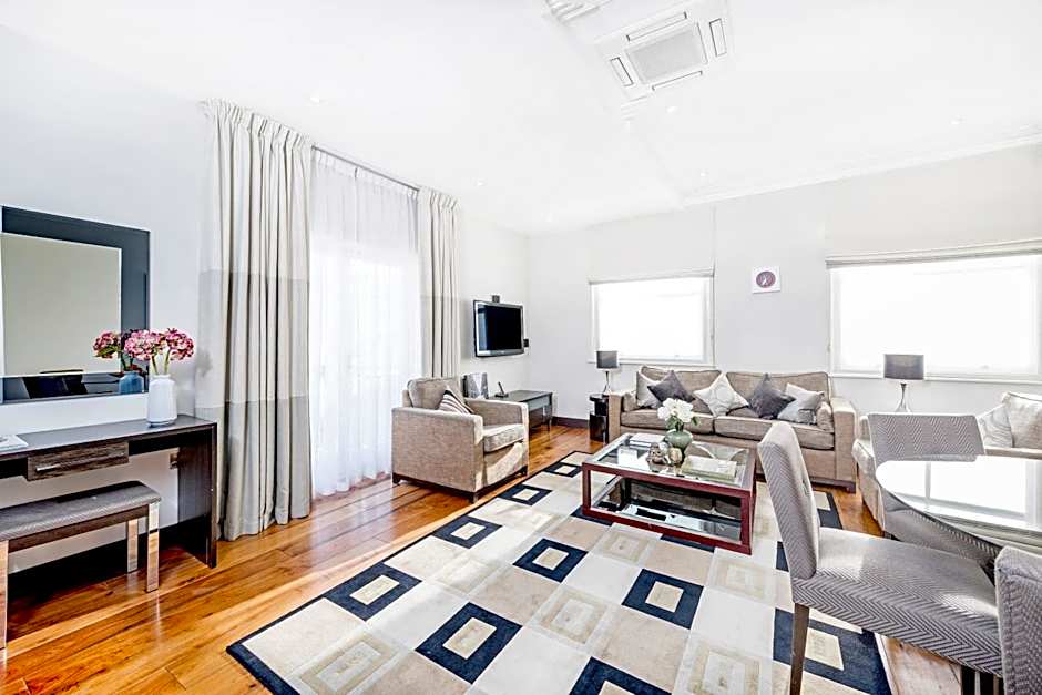 130 Queen's Gate Apartments