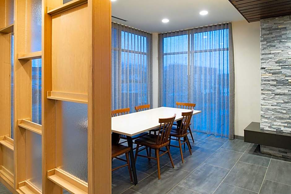 Fairfield Inn & Suites by Marriott Charlotte University Research Park