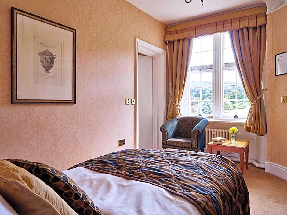 Dumbleton Hall Hotel