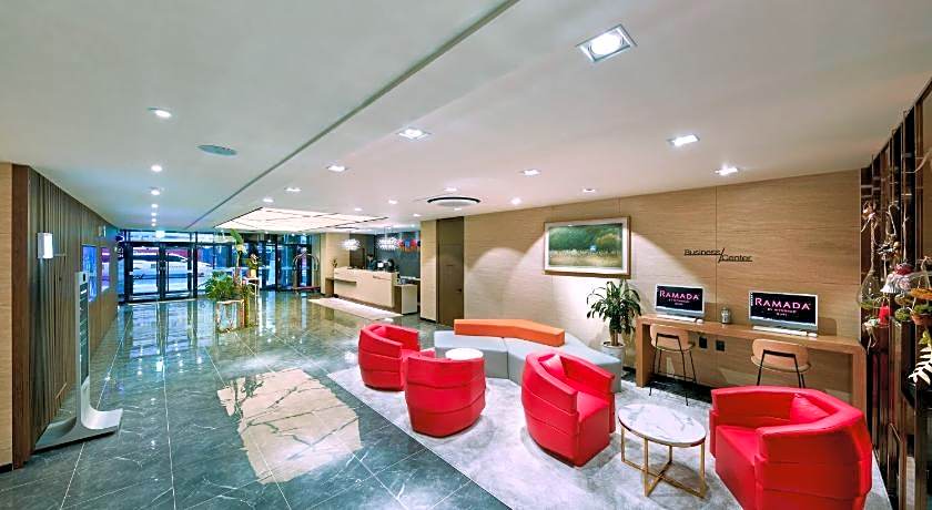 Ramada by Wyndham Gumi