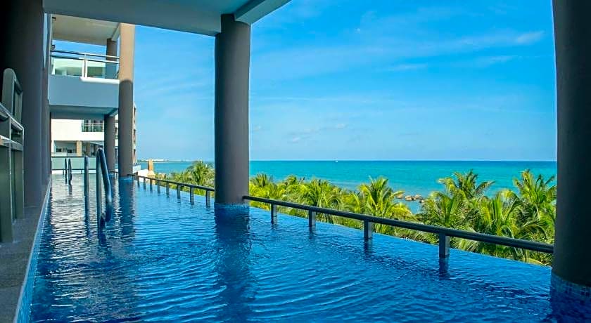 Generations Riviera Maya Family Resort - Catamaran, Aqua Nick & More Inclusive 