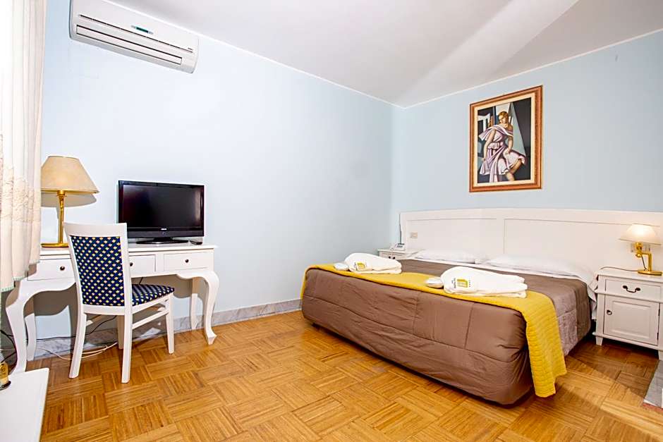 Hotel Marini