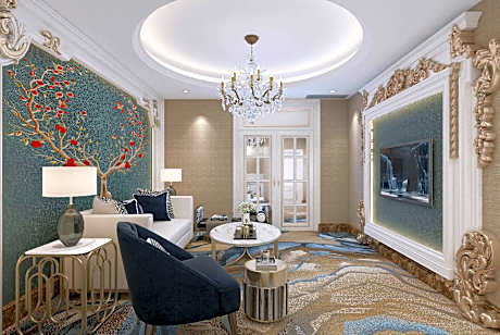 1 King Bed Business Suite, Smoking