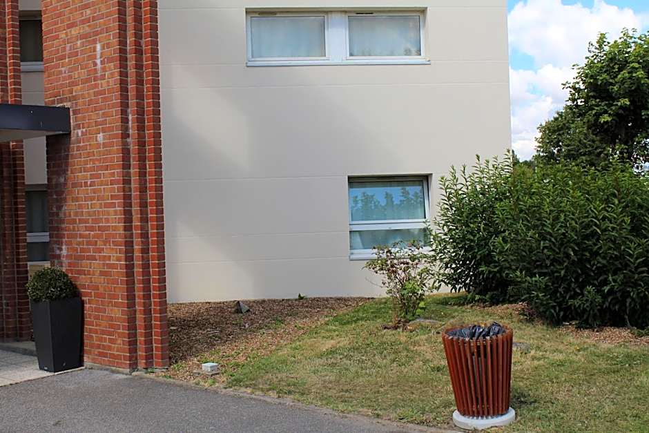 Initial by Balladins Béthune