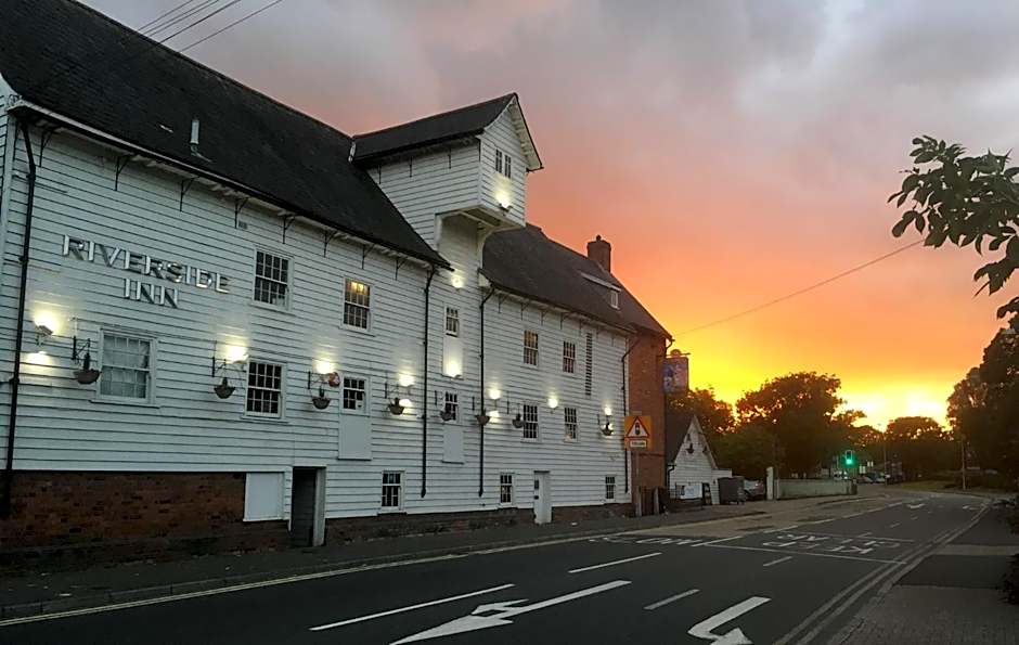 The Riverside Inn