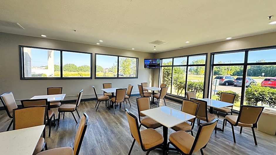 Days Inn & Suites by Wyndham Wynne