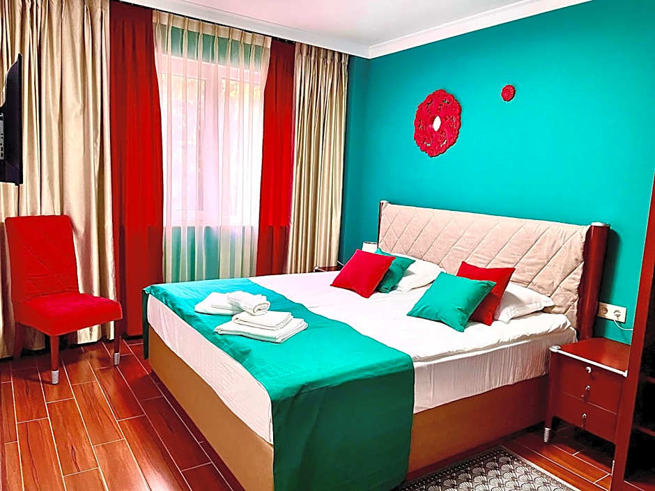 Art Green Boutique Hotel