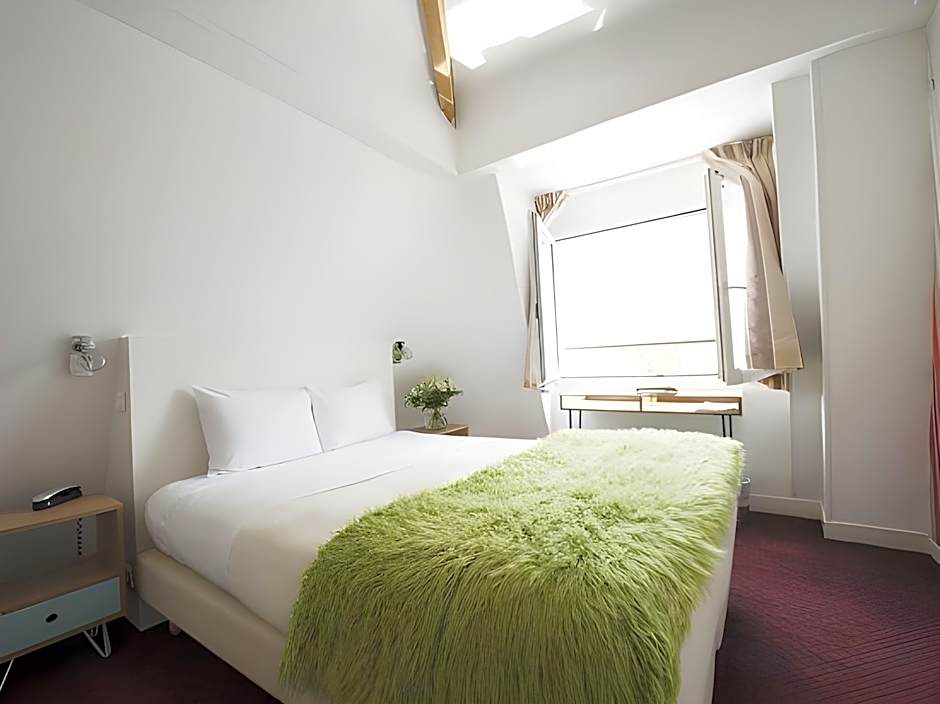 Hotel Des Batignolles