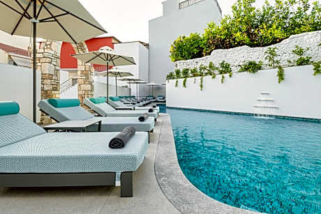 Dioni Boutique Hotel