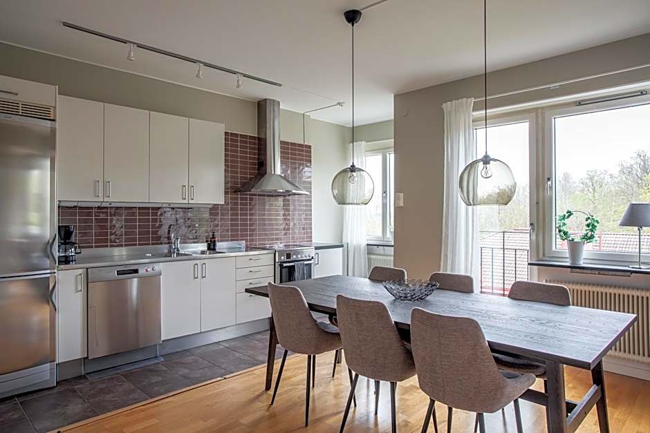 Live and Stay Lagerbring