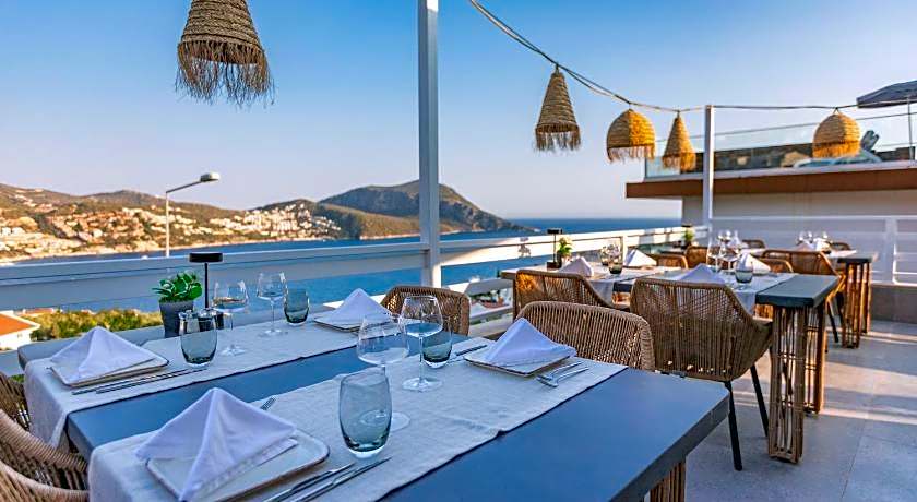 Kalkan Saray Suites Hotel