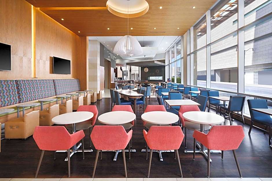 Homewood Suites-By Hilton- Denver Downtown Convention Center