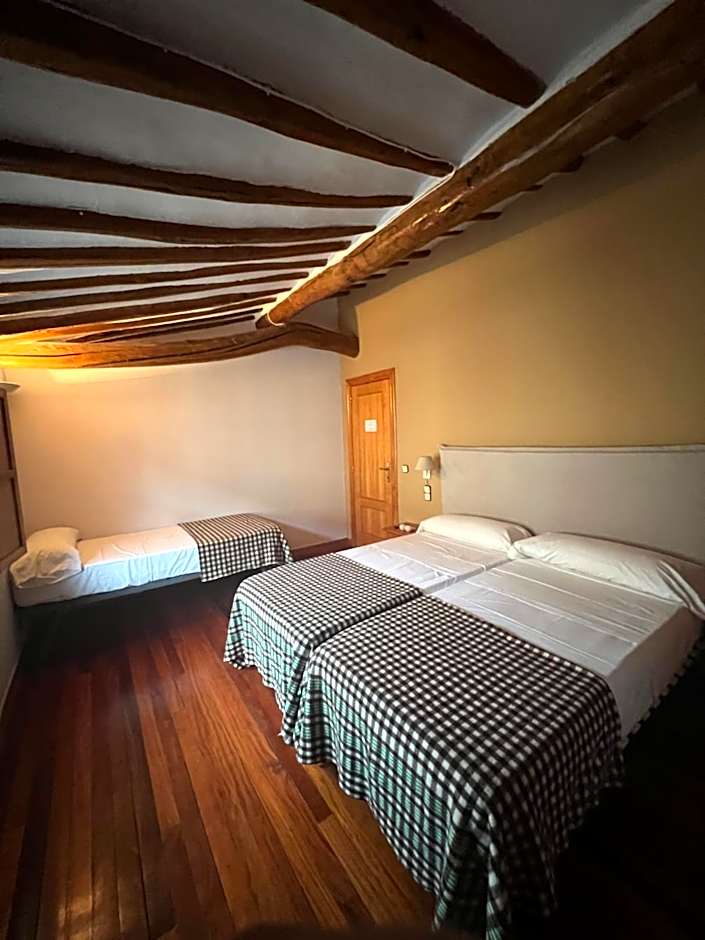 Hotel - Restaurante La Posada de Santa Rita