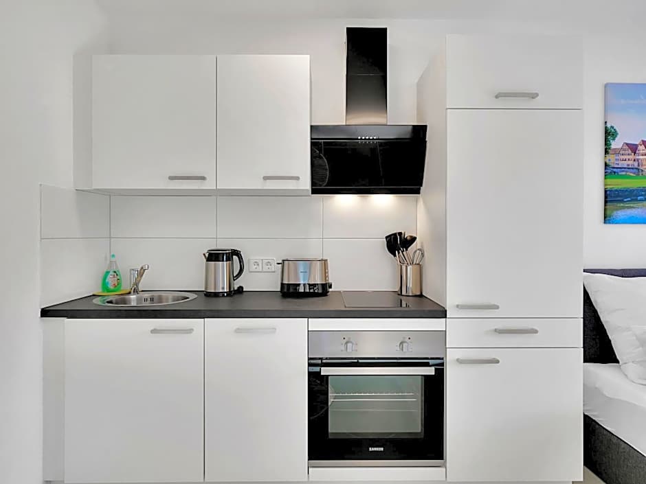 INhome Studio Apartment - Küche - Parken - TV