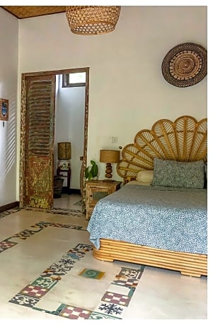 Sriyana Uluwatu