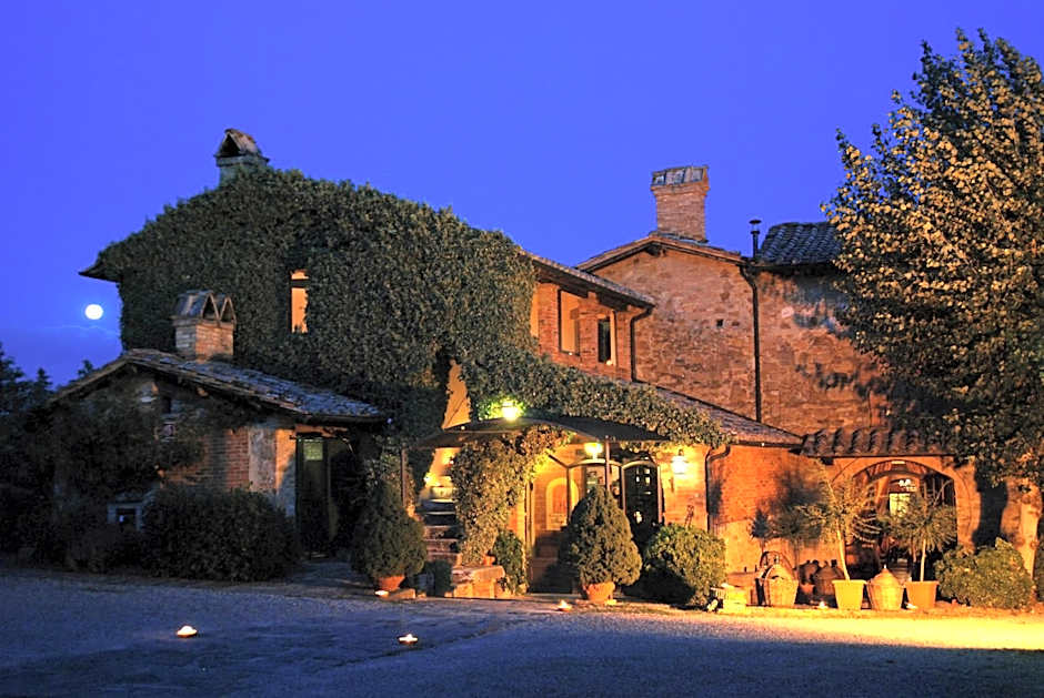 Casanova - Panoramic Rooms and Suites