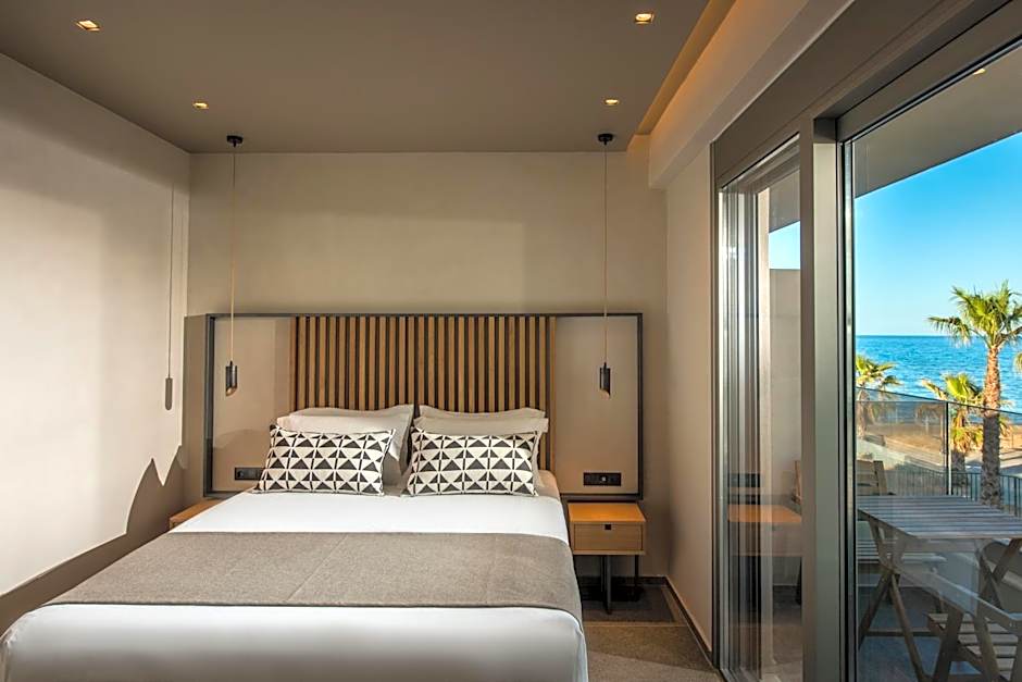 Riviera Boutique Hotel