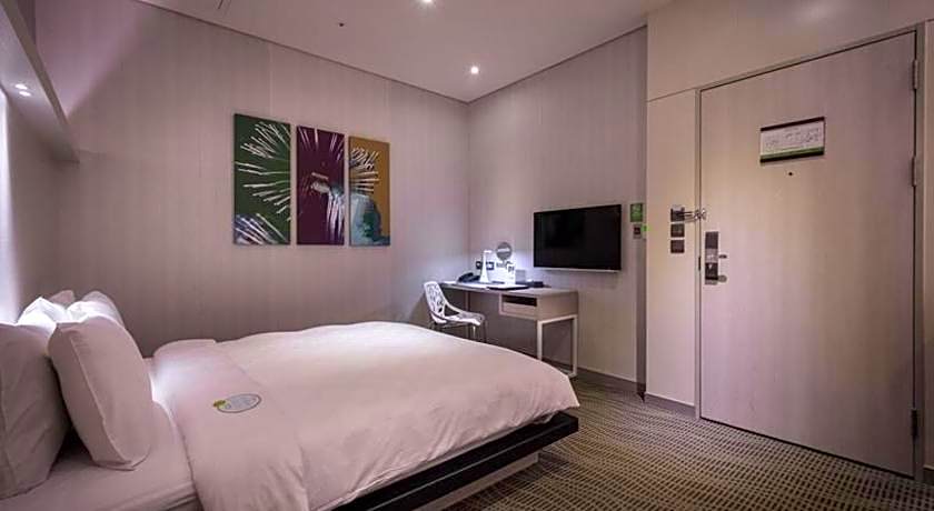 Taipei 101 Sparkle Hotel