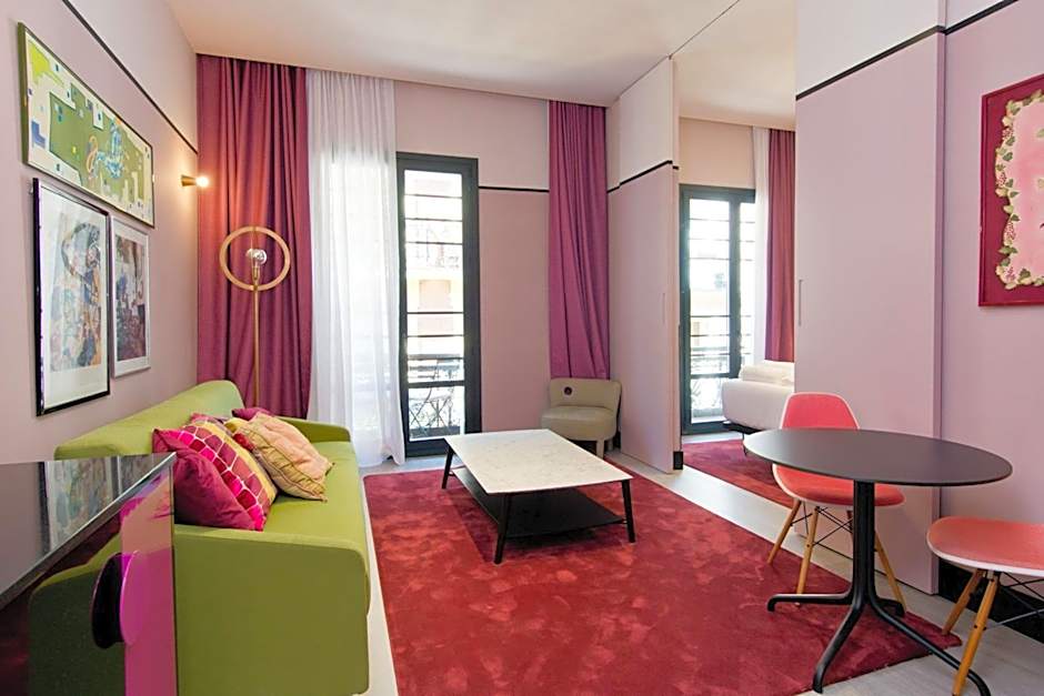 Amor de Dios 17 Boutique Apartments