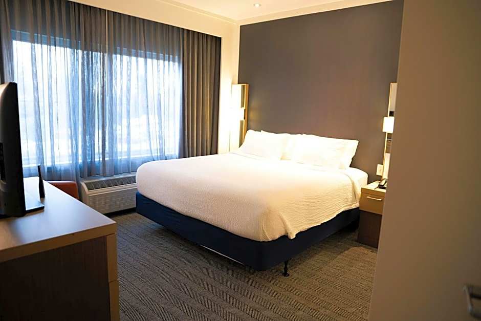 Courtyard by Marriott Philadelphia Springfield