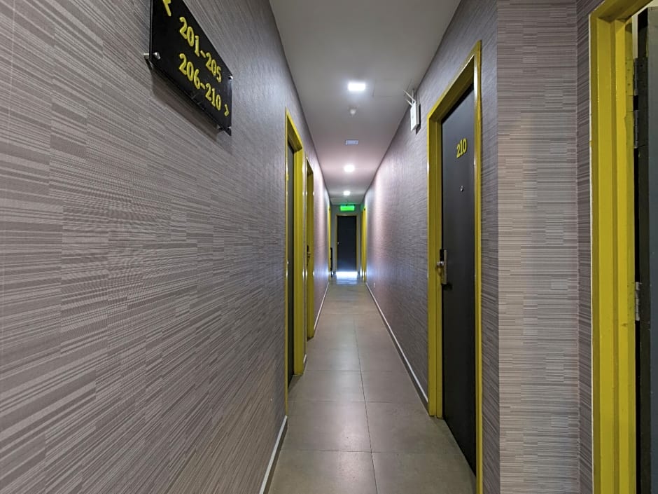 OYO 876 Hotel Sanctuary