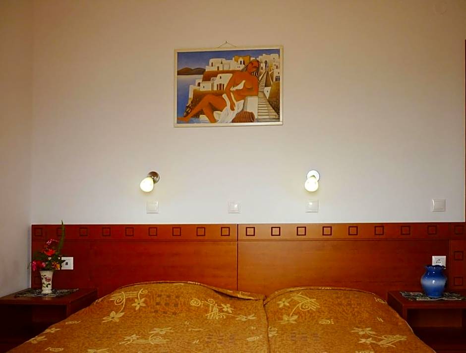 Nereides Seaside Apartments