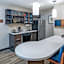 Candlewood Suites Topeka Hotel By IHG