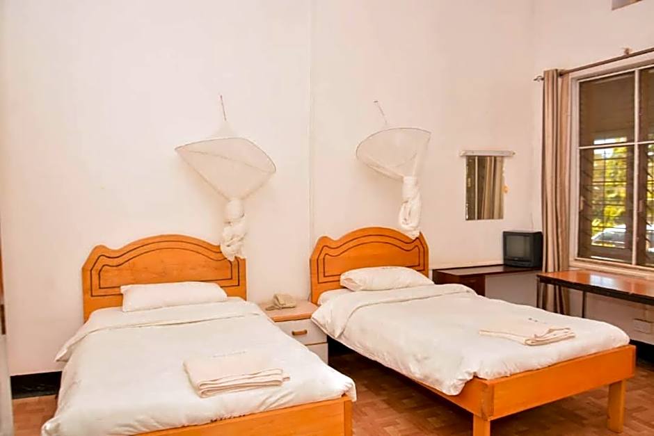 MAKERERE UNIVERSITY GUEST HOUSE