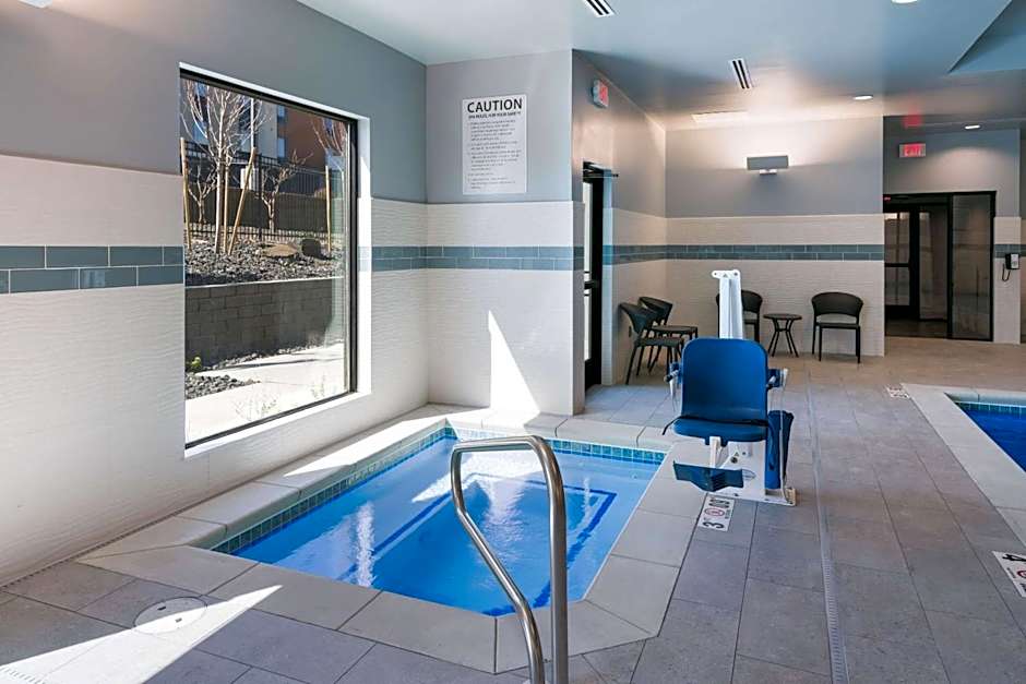 Comfort Suites Kennewick at Southridge