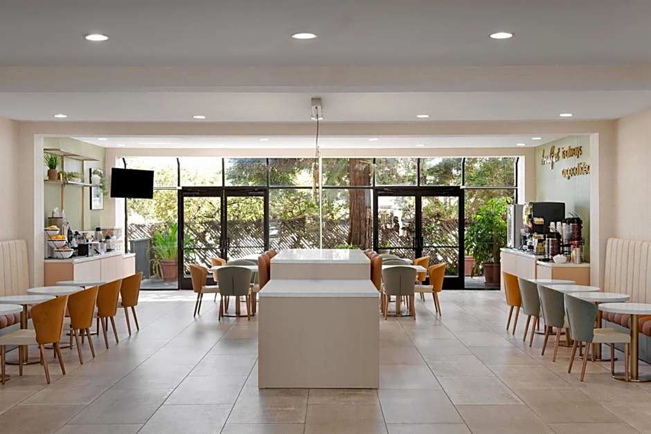 Wyndham Garden Newark/Fremont Silicon Valley