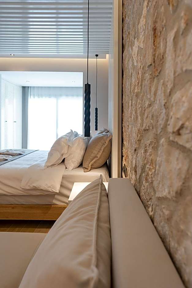 THERETRA PEFKI Seaside