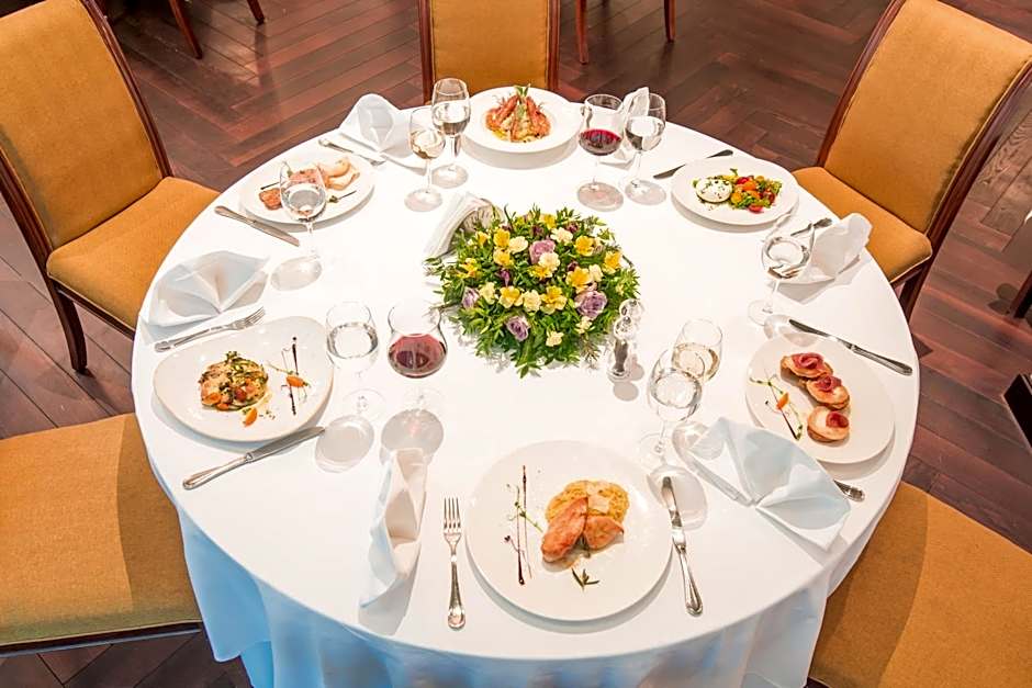 Crystal Palace Boutique Hotel