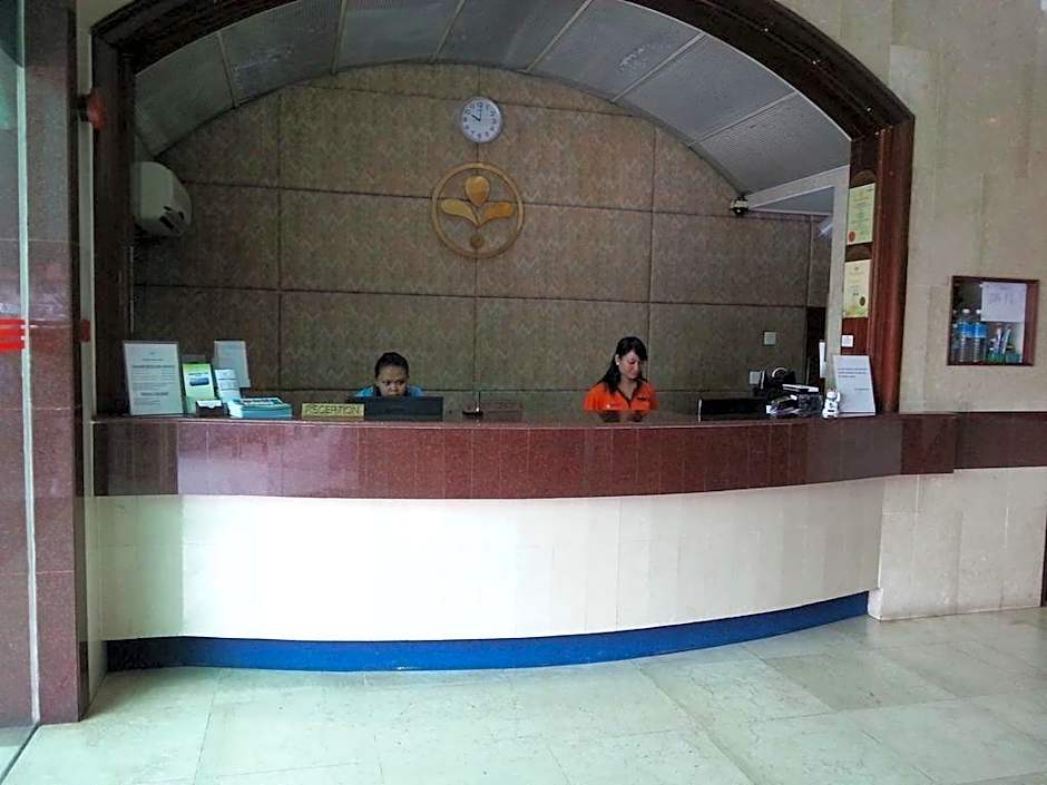 Pacific Orient Hotel