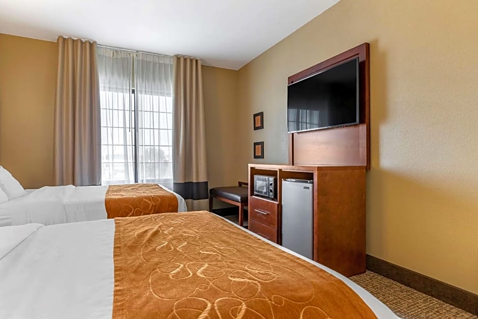 Comfort Suites Grand Rapids South