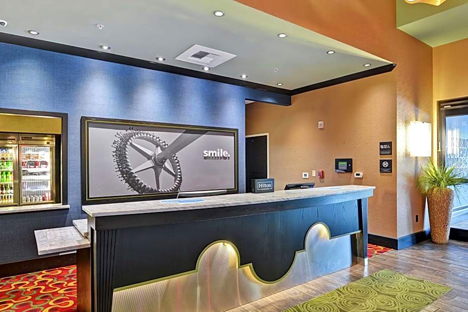 Hampton Inn By Hilton & Suites Raleigh Crabtree Valley
