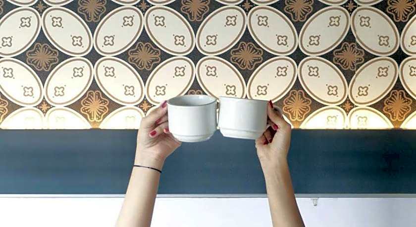 Front One Boutique Tugu Muda Semarang