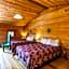 The Historic Leakey Inn