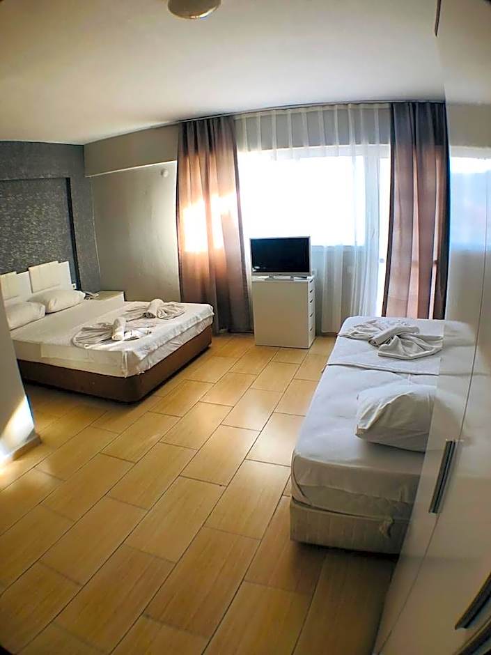 Altinyaz Hotel