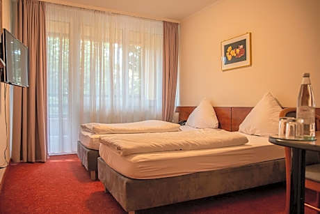 Twin Room with Balcony