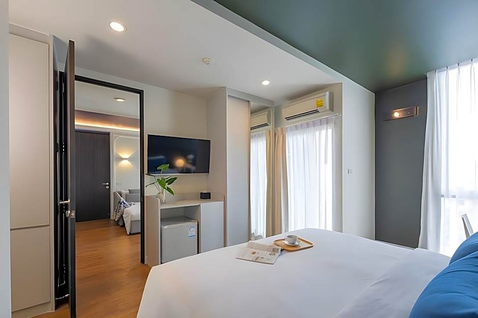 Blue Hippo Hotel