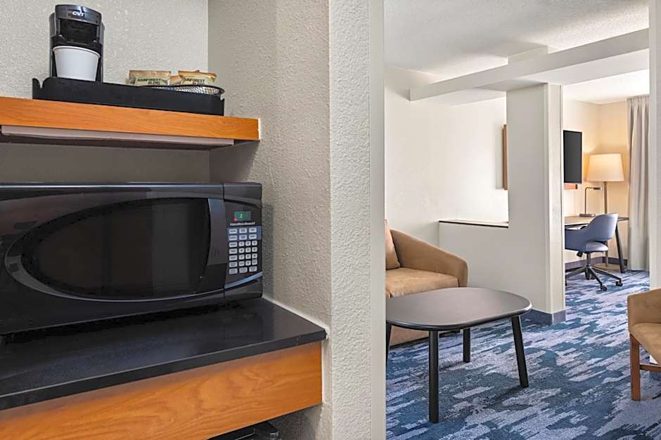Fairfield Inn & Suites by Marriott Columbus East