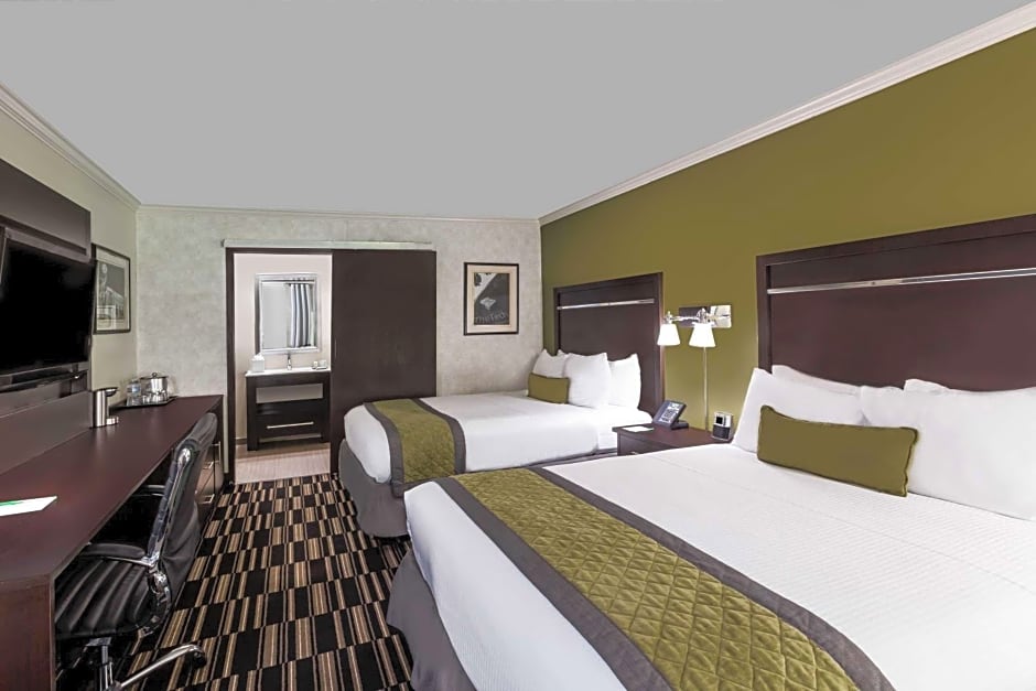 Wyndham Garden San Jose Airport
