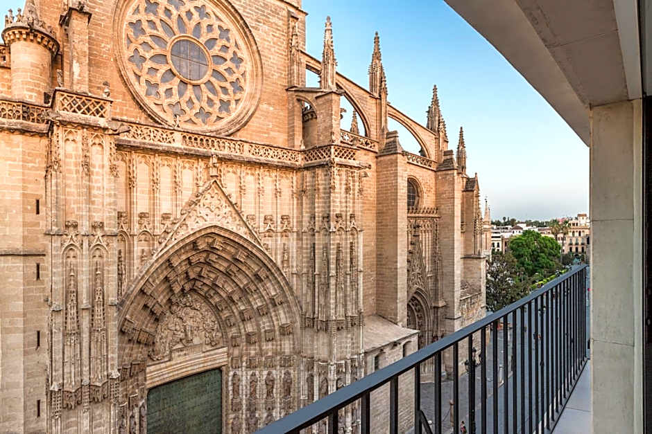 Puerta Catedral Suites