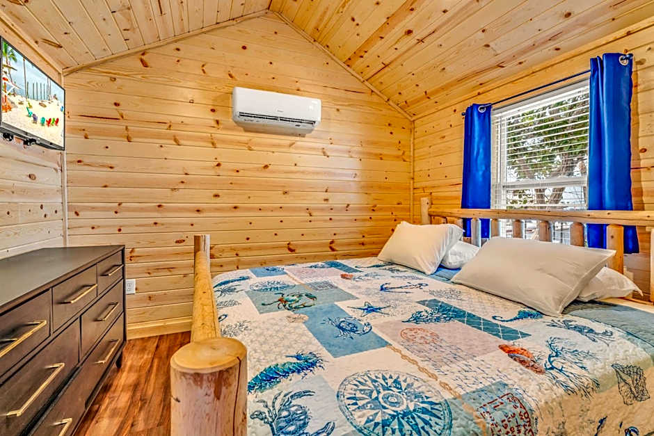 Cabins at Bonefish Bay