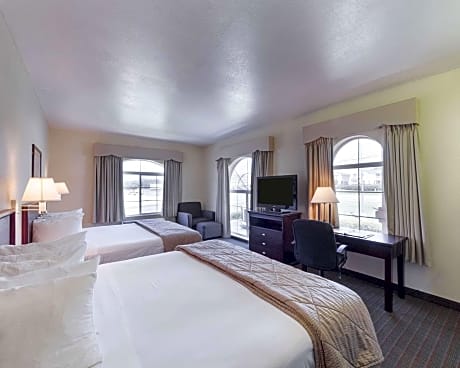 2 QUEEN BEDS NONSMOKING