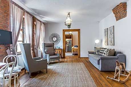 One-Bedroom Apartment with Garden View