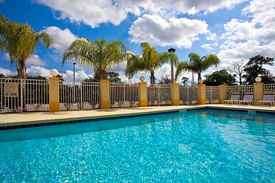 Holiday Inn Express Stuart By IHG