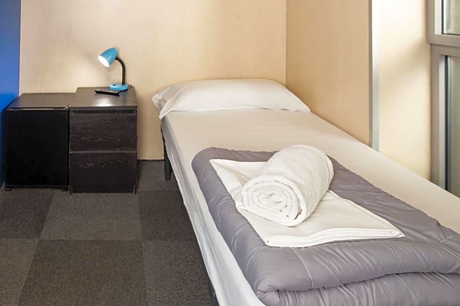 Barcelona Urbany Hostel