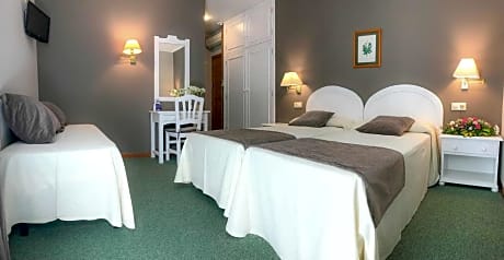 Twin Room with Extra Bed